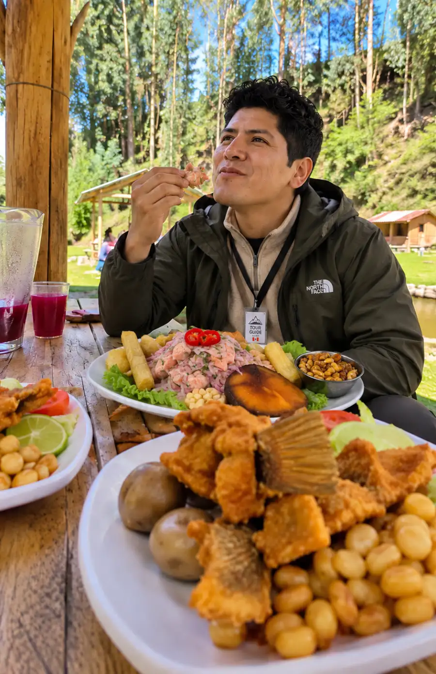 Chicharrón de Trucha dorado en Truchería Flor de Capulí — Lucre, Cusco